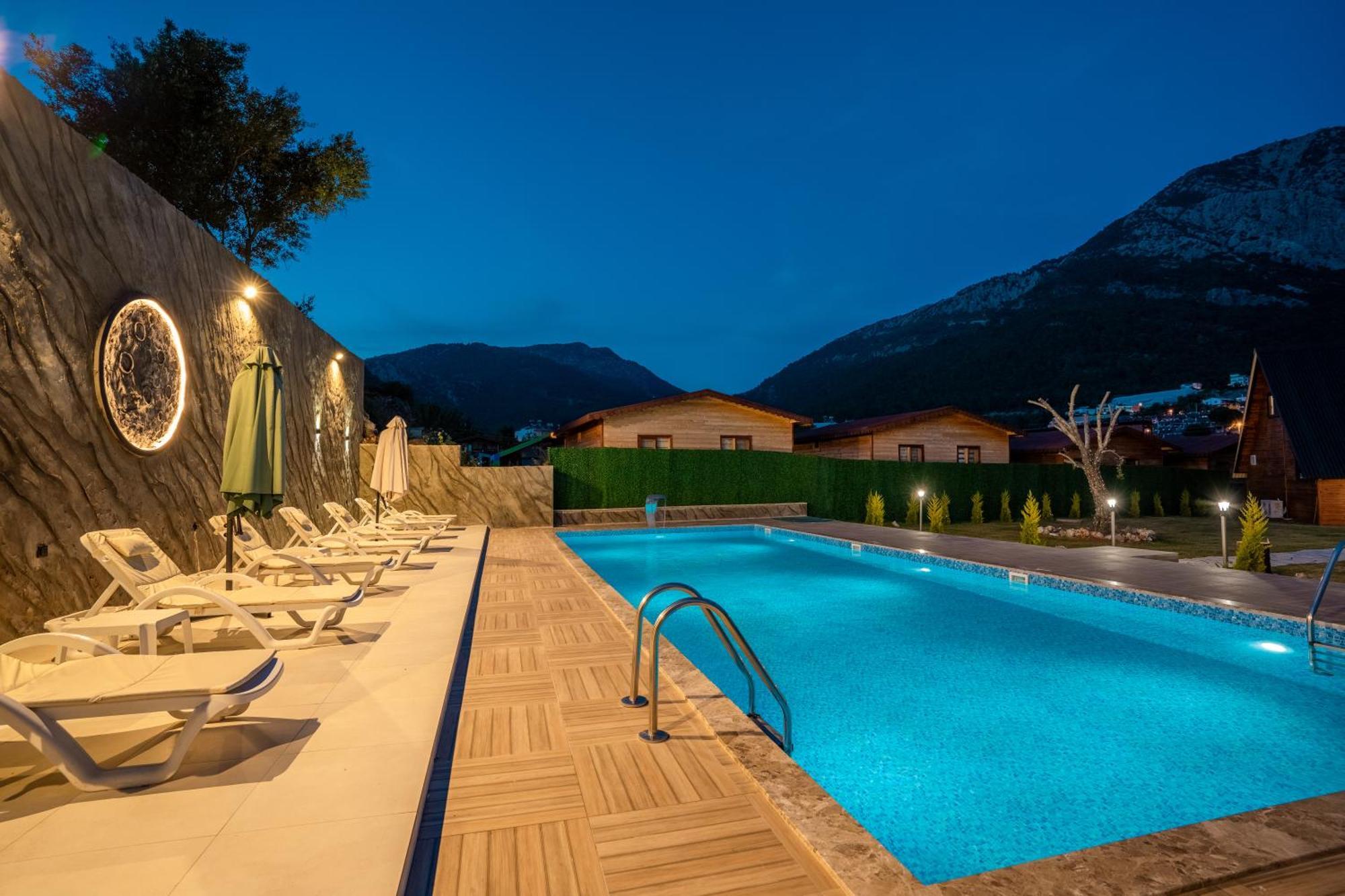 Karaoez Sapphire Bungalows Kumluca ภายนอก รูปภาพ