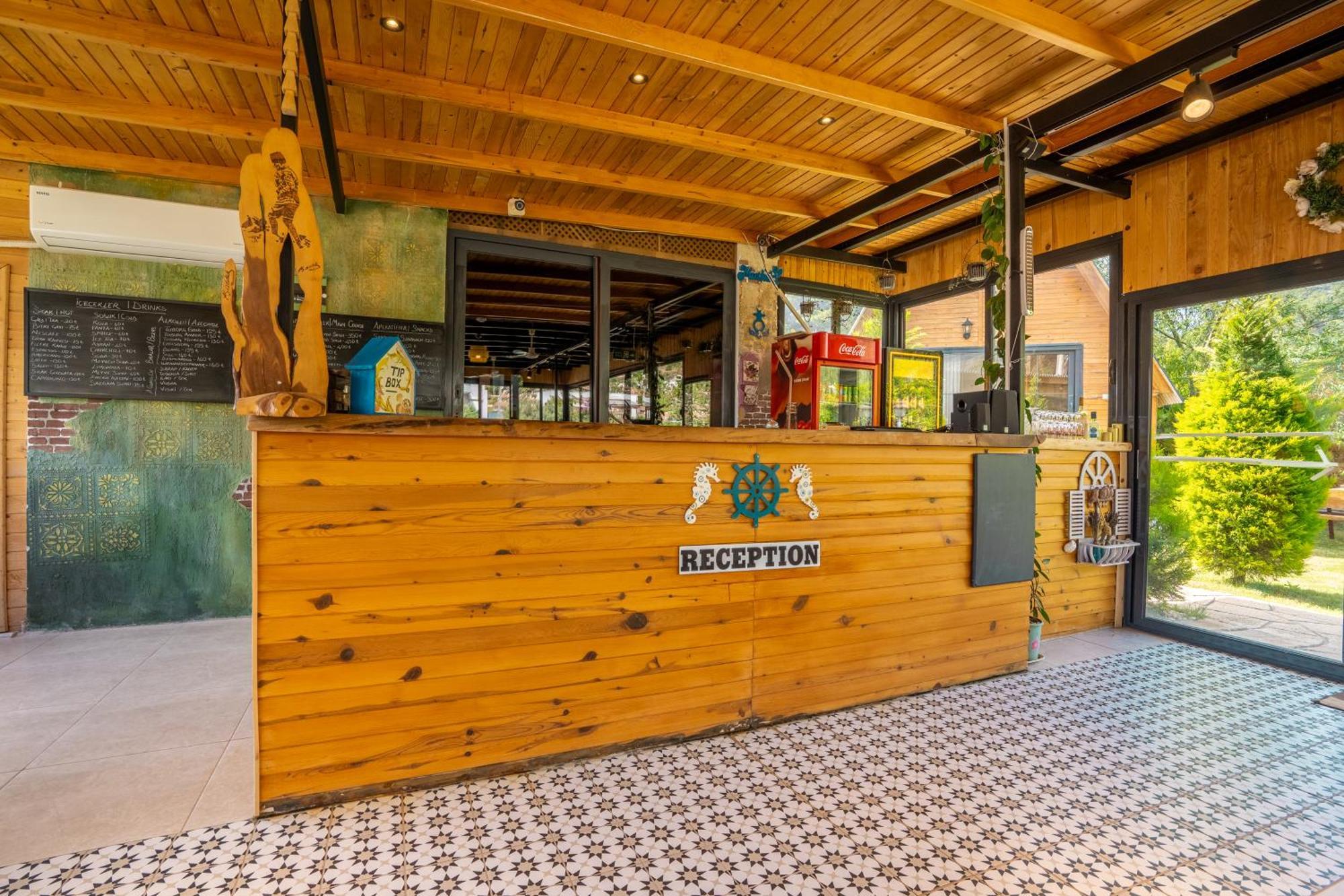 Karaoez Sapphire Bungalows Kumluca ภายนอก รูปภาพ