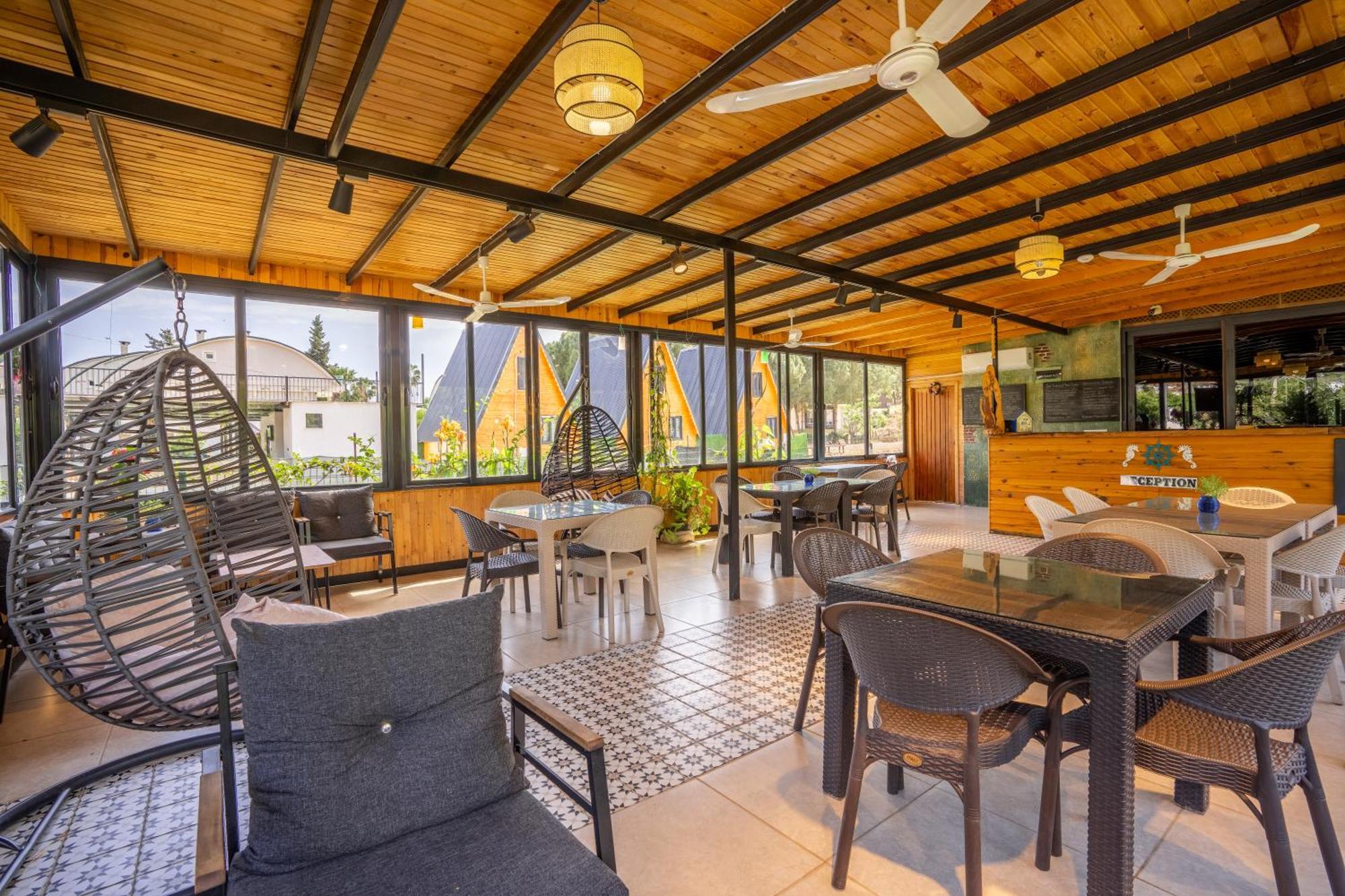 Karaoez Sapphire Bungalows Kumluca ภายนอก รูปภาพ