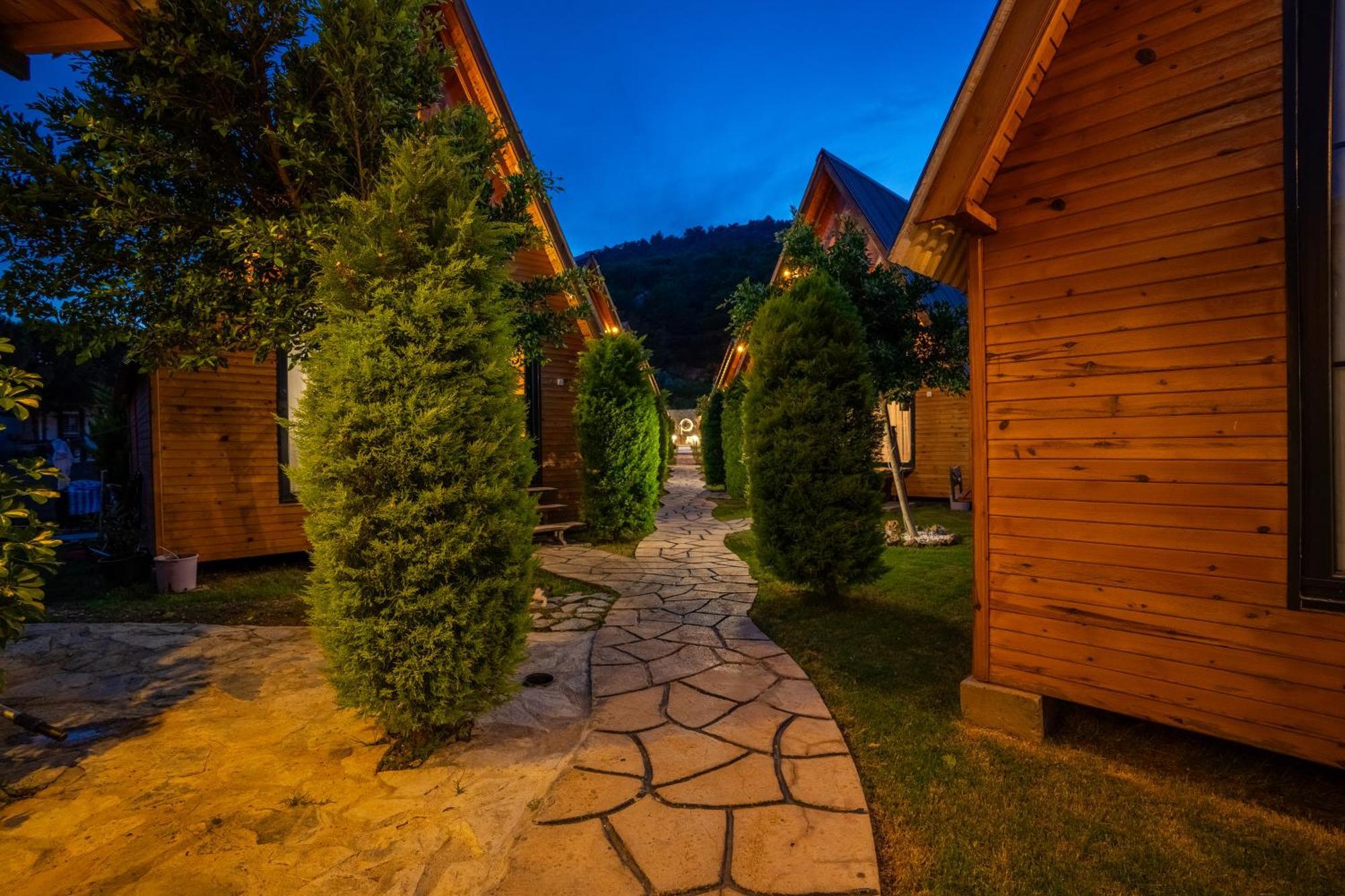 Karaoez Sapphire Bungalows Kumluca ภายนอก รูปภาพ