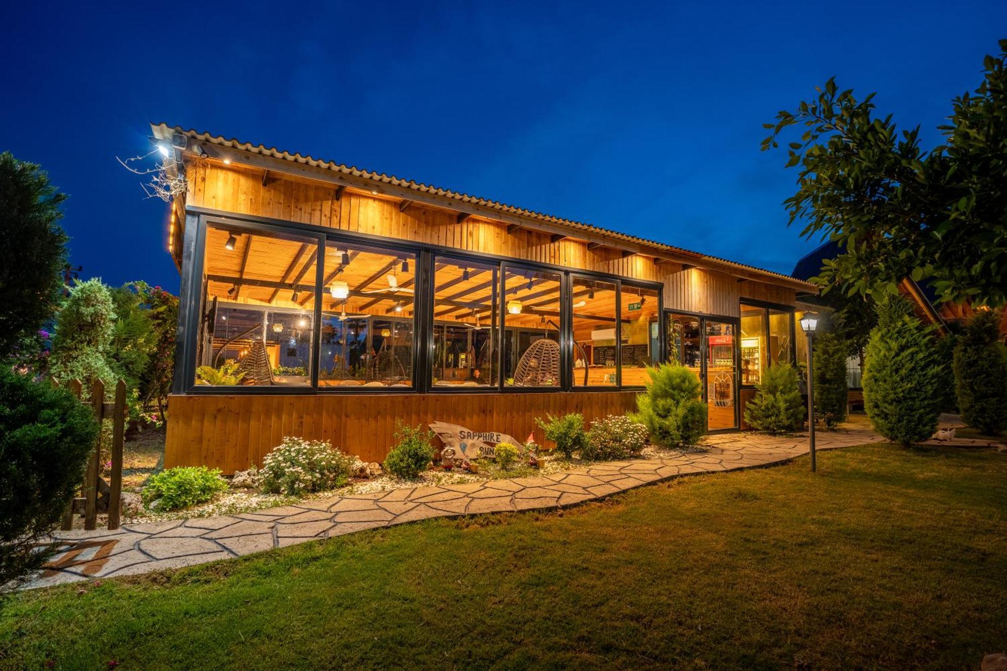 Karaoez Sapphire Bungalows Kumluca ภายนอก รูปภาพ