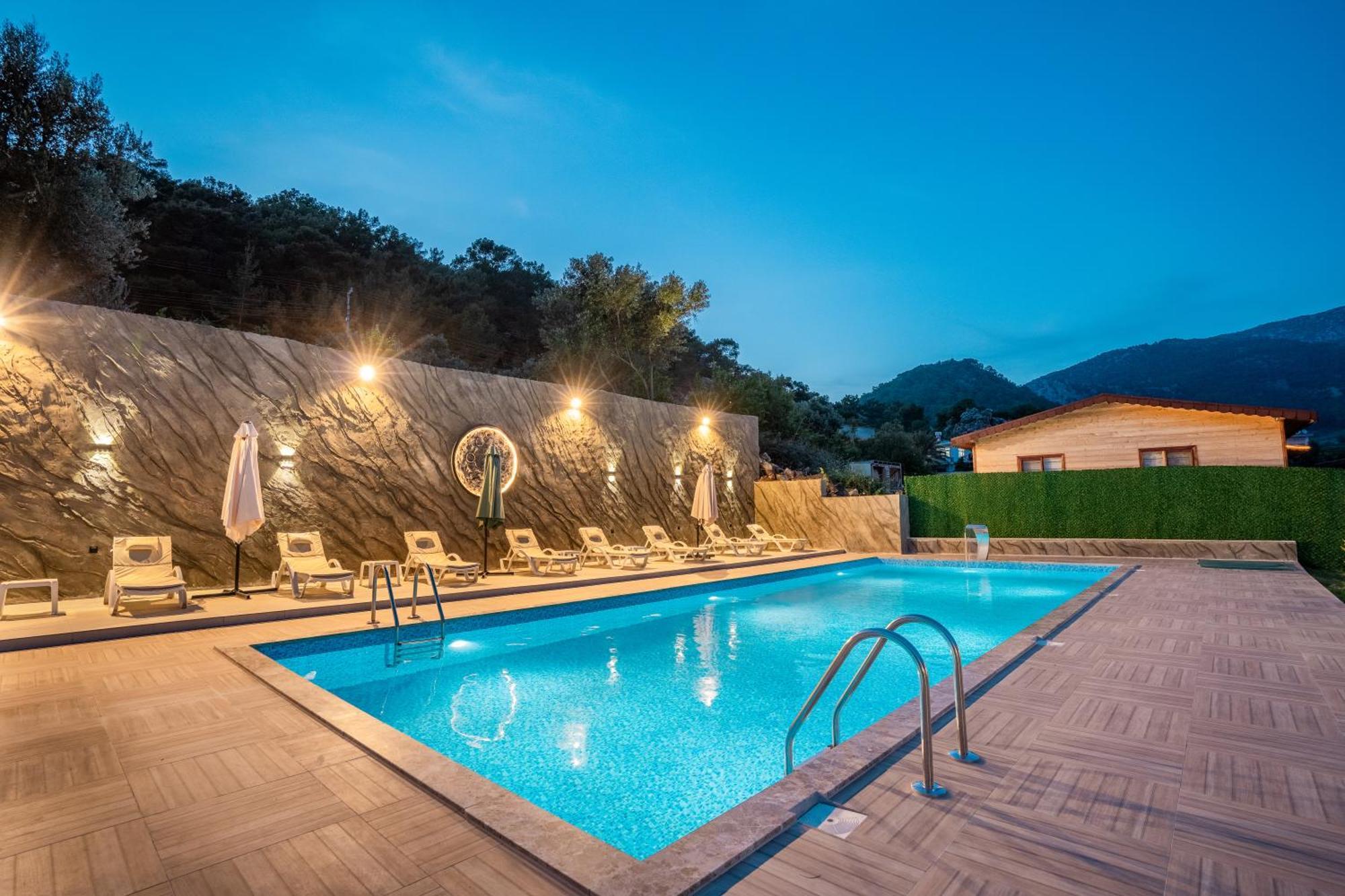 Karaoez Sapphire Bungalows Kumluca ภายนอก รูปภาพ