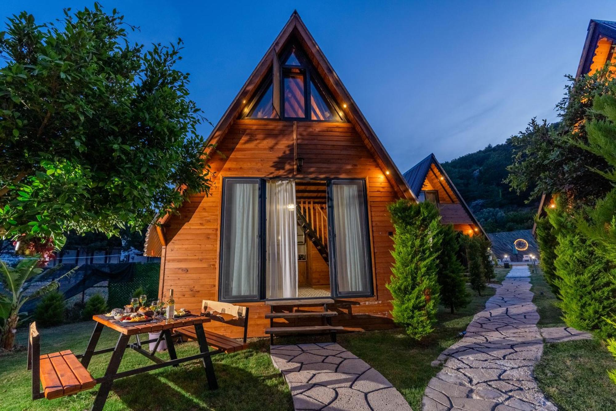 Karaoez Sapphire Bungalows Kumluca ภายนอก รูปภาพ