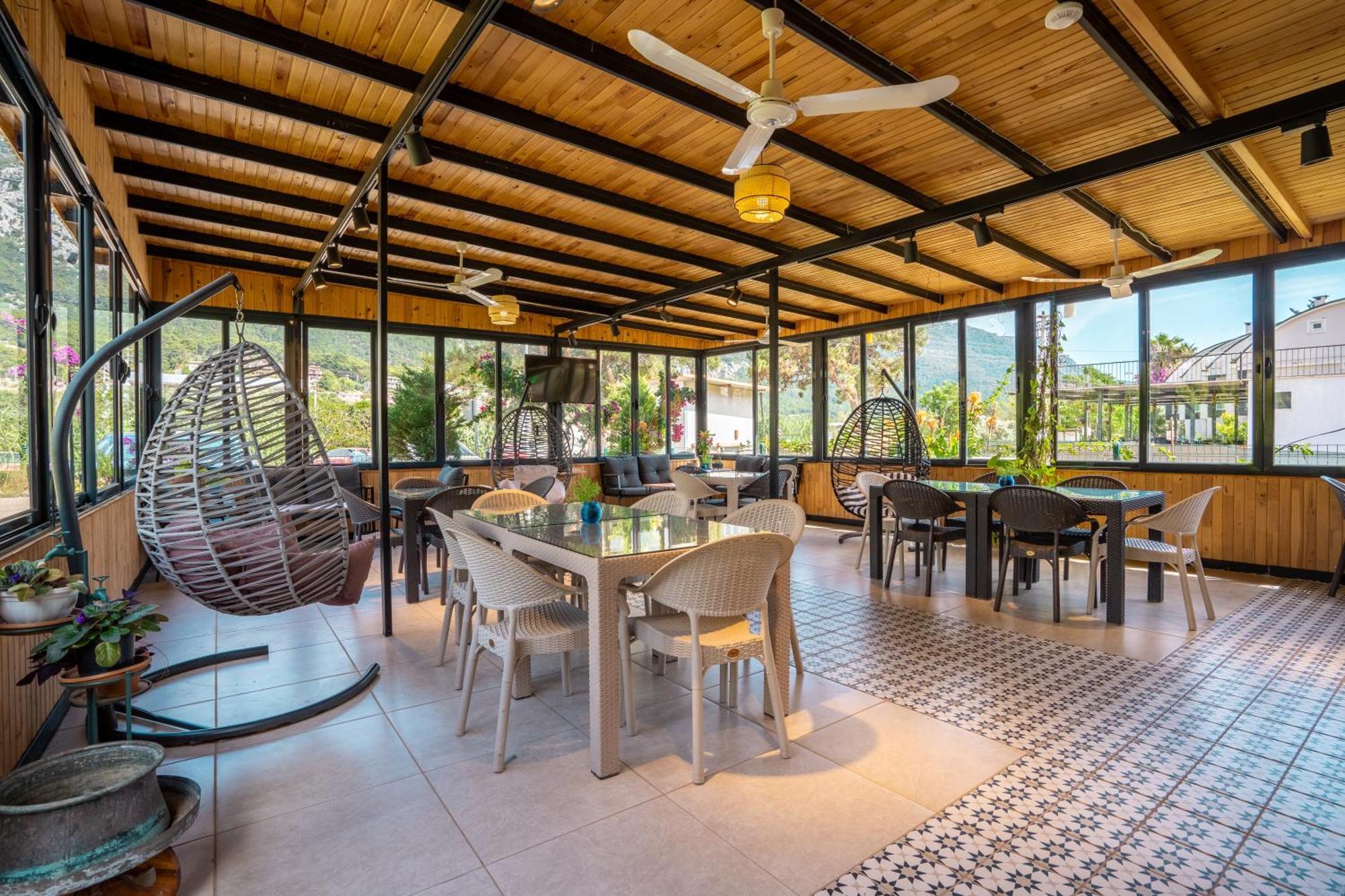 Karaoez Sapphire Bungalows Kumluca ภายนอก รูปภาพ