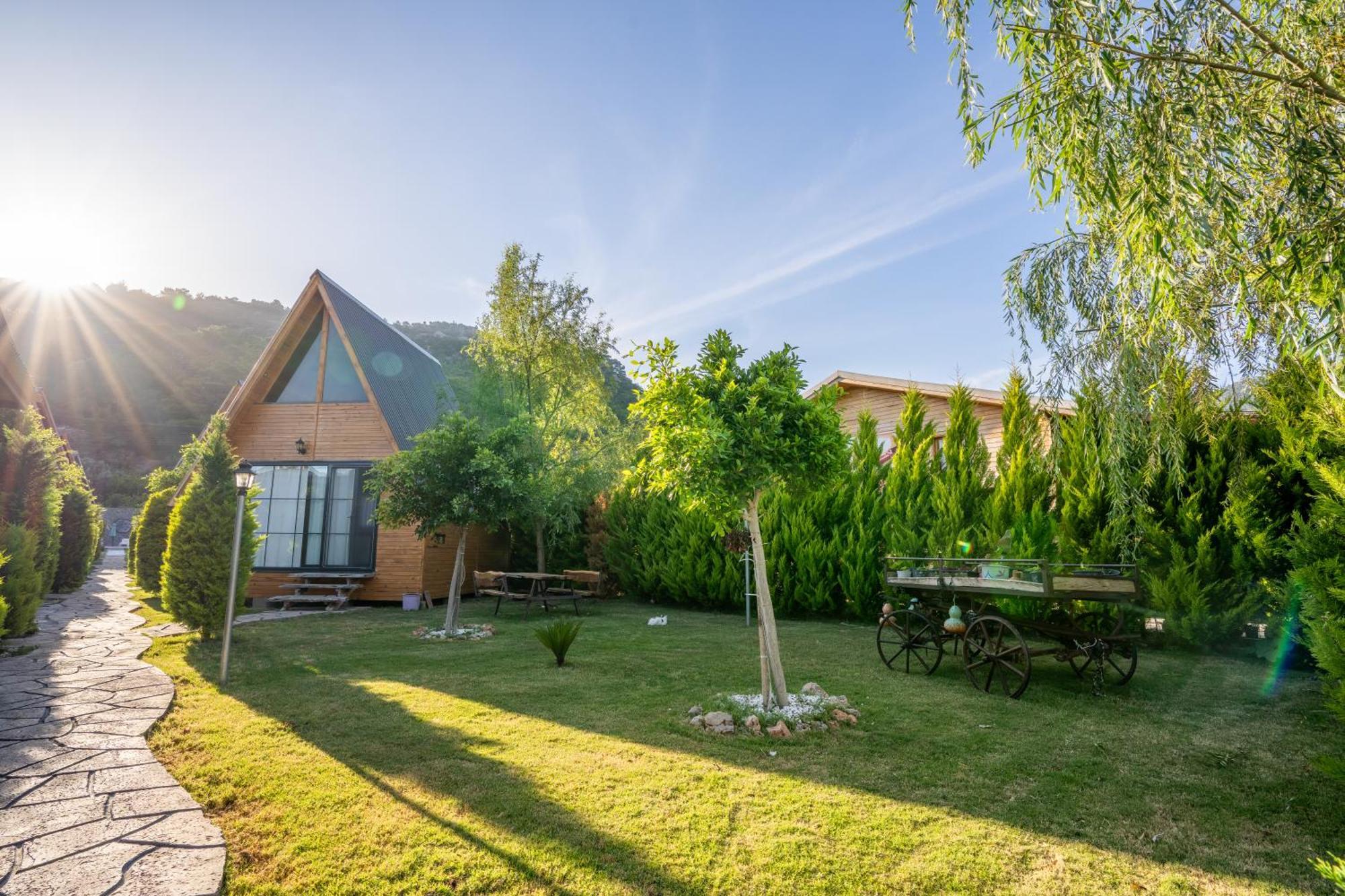 Karaoez Sapphire Bungalows Kumluca ภายนอก รูปภาพ