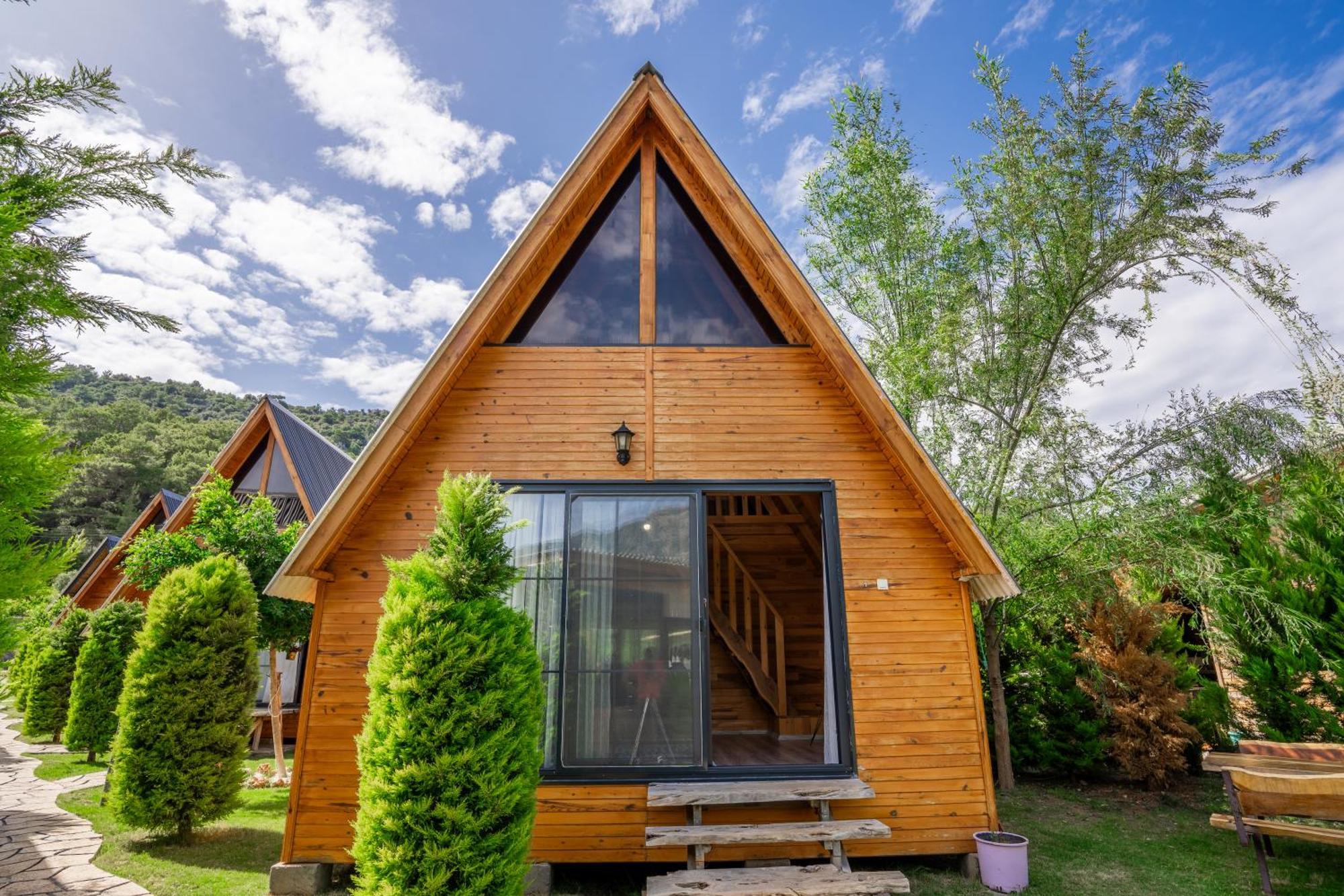 Karaoez Sapphire Bungalows Kumluca ภายนอก รูปภาพ