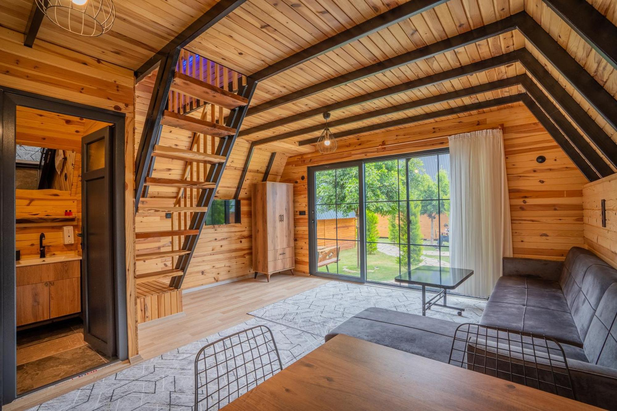 Karaoez Sapphire Bungalows Kumluca ภายนอก รูปภาพ
